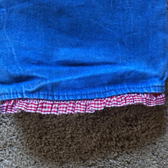 Denim jeans w/ tiny red gingham ruffle on bottom - Picture 3 of 4